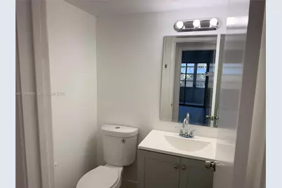 100 SW 132nd Way #205K, Pembroke Pines, FL 33027 - Photo 9