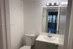 100 SW 132nd Way, Pembroke Pines, FL 33027 - Photo 9