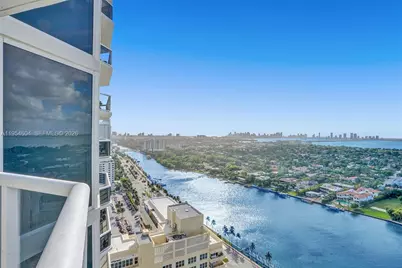 4775 Collins Ave #3007, Miami Beach, FL 33140 - Photo 13