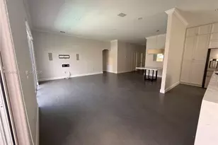 8835 NW 168th St, Miami Lakes, FL 33018 - Photo 13