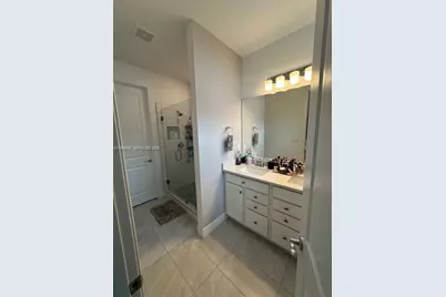 8352 NW 7th Pl #0, Plantation, FL 33324 - Photo 9