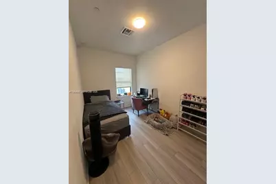 8352 NW 7th Pl #0, Plantation, FL 33324 - Photo 7