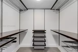 720 NE 69th St, Miami, FL 33138 - Photo 21