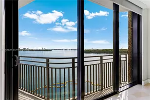 720 NE 69th St, Miami, FL 33138 - Photo 23