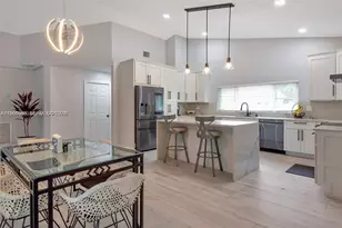 1800 Water Ridge Dr, Weston, FL 33326 - Photo 23