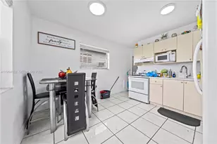 2110 NW 34th St, Miami, FL 33142 - Photo 11