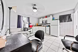 2110 NW 34th St, Miami, FL 33142 - Photo 25