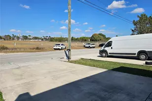 13660 SW 260th St, Homestead, FL 33032 - Photo 5