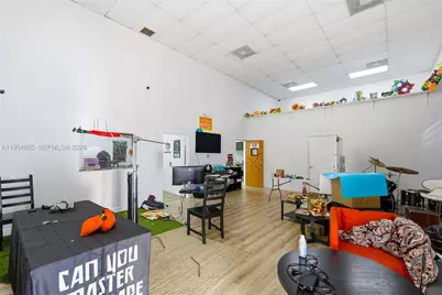 74 SW 12th Ave, Dania Beach, FL 33004 - Photo 3