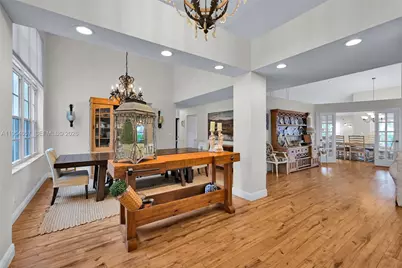 9421 Hollyhock Ct, Davie, FL 33328 - Photo 5