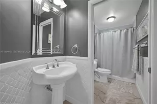 9421 Hollyhock Ct, Davie, FL 33328 - Photo 21