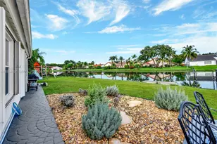 9421 Hollyhock Ct, Davie, FL 33328 - Photo 43