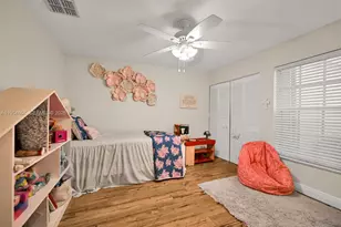 9421 Hollyhock Ct, Davie, FL 33328 - Photo 19