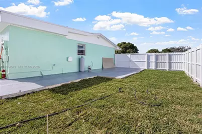 30345 SW 158th Ct, Homestead, FL 33033 - Photo 7