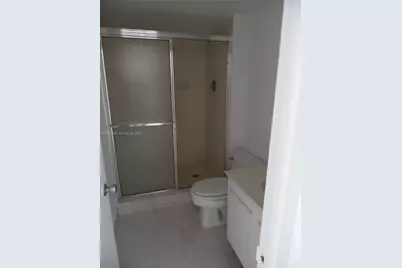 20505 E Country Club Dr #1135, Aventura, FL 33180 - Photo 9