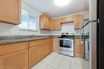 750 SW 2nd St, Miami, FL 33130 - Photo 13