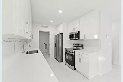 19320 NW 37th Ave, Miami Gardens, FL 33056 - Photo 5