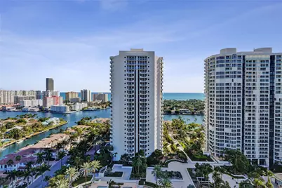 21205 Yacht Club Dr #2310, Aventura, FL 33180 - Photo 31
