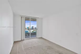 21205 Yacht Club Dr, Aventura, FL 33180 - Photo 13