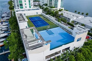 7928 East Dr, North Bay Village, FL 33141 - Photo 27