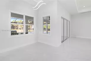1687 19th St SW, Naples, FL 34 - Photo 15