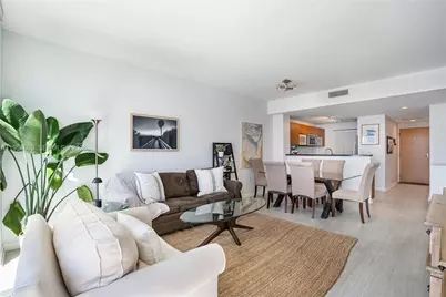253 NE 2nd St #3104, Miami, FL 33132 - Photo 1