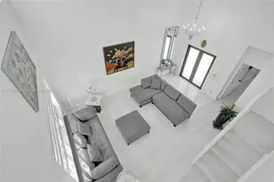 1367 Camellia Cir, Weston, FL 33326 - Photo 25