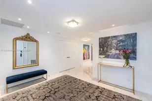 10180 W Bay Harbor Dr, Bay Harbor Islands, FL 33154 - Photo 11