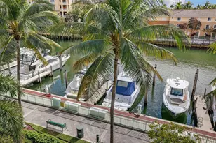 2950 NE 188th St, Aventura, FL 33180 - Photo 35