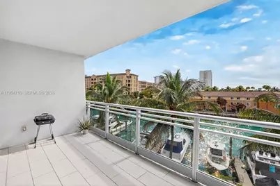 2950 NE 188th St #302, Aventura, FL 33180 - Photo 21