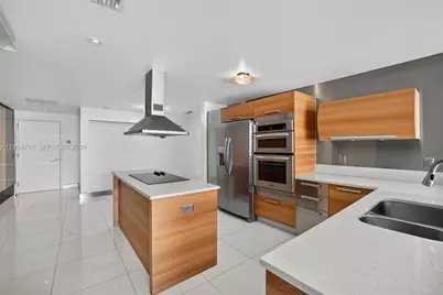 2950 NE 188th St #302, Aventura, FL 33180 - Photo 15