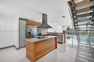 2950 NE 188th St, Aventura, FL 33180 - Photo 15
