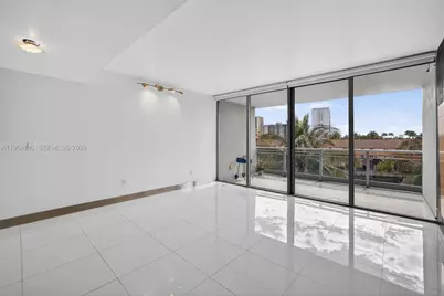 2950 NE 188th St #302, Aventura, FL 33180 - Photo 25