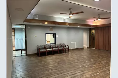 4121 NW 5th St #100, Plantation, FL 33317 - Photo 7