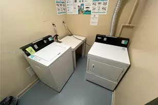 6911 SW 147th Ave, Miami, FL 33193 - Photo 9