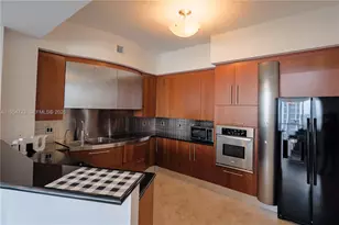 18101 Collins Ave, Sunny Isles Beach, FL 33160 - Photo 27