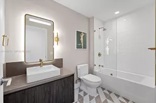 159 NE 6th St, Miami, FL 33132 - Photo 25