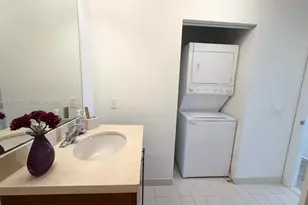 1111 SW 1st Ave, Miami, FL 33130 - Photo 15