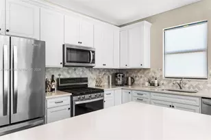 4642 W Pinehurst Trl W, Oakland Park, FL 33309 - Photo 9