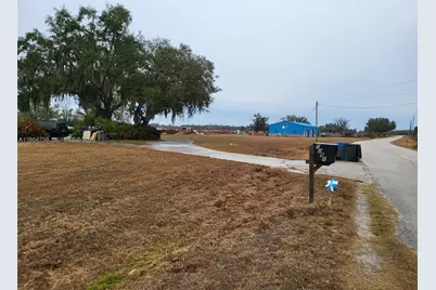 5491 NW Oak Hill Avenue, Other City - In The State Of Florida, FL 34266 - Photo 3