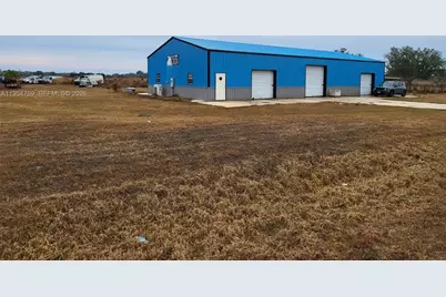 5491 NW Oak Hill Avenue, Other City - In The State Of Florida, FL 34266 - Photo 11