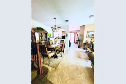 2499 SE 14th St, Homestead, FL 33035 - Photo 5