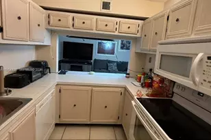 9441 Live Oak Pl, Davie, FL 33324 - Photo 3