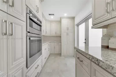3605 NW 83rd Ave, Sunrise, FL 33351 - Photo 11