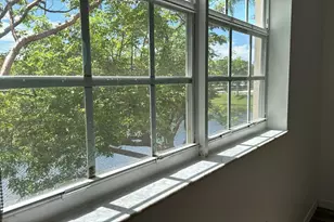 160 SW 117th Terrace, Pembroke Pines, FL 33025 - Photo 45