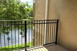 160 SW 117th Terrace, Pembroke Pines, FL 33025 - Photo 43