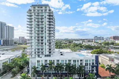 275 NE 18th St #205, Miami, FL 33132 - Photo 33