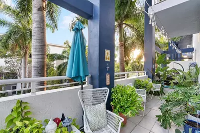 275 NE 18th St #205, Miami, FL 33132 - Photo 27