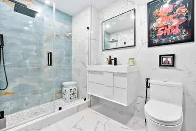 275 NE 18th St #205, Miami, FL 33132 - Photo 25