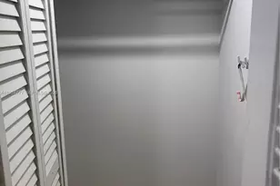 1800 Sans Souci Blvd, North Miami, FL 33181 - Photo 7